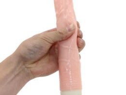 YEMA Realistic Big Dildo Vibrator