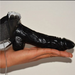 Strap on Dildo With Vibration Black (2)